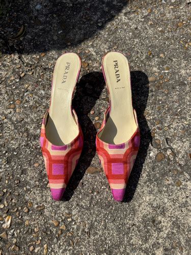 Vintage Prada 2000s Size 37 Geometric Print Pink Mules vero cuoio